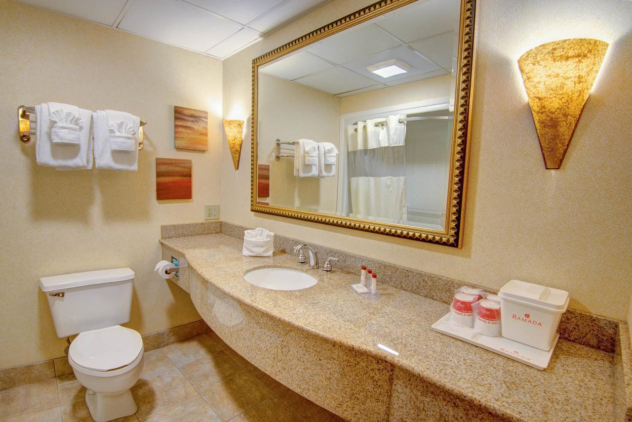 Ramada By Wyndham 4*